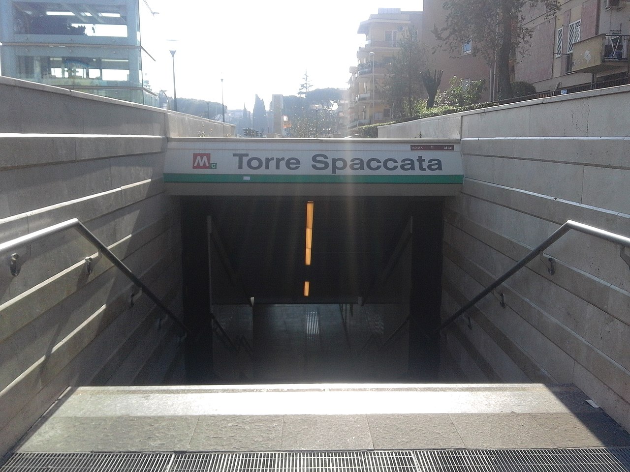 Roma al metro, linea C: la fermata che ti porta in Oriente