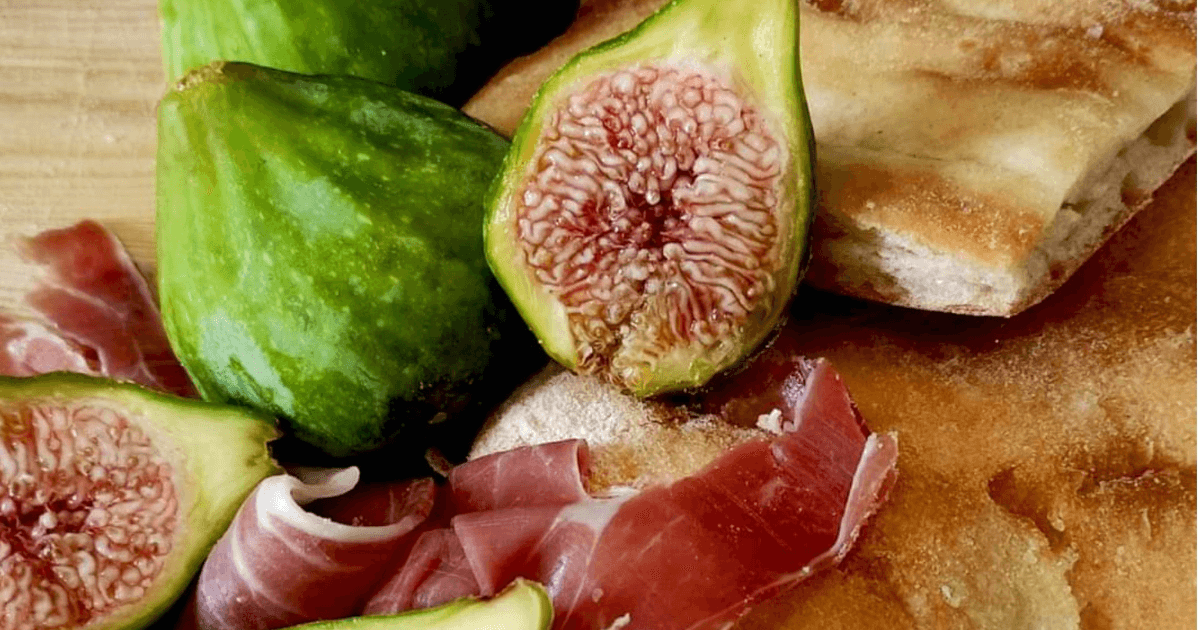 Pizza with figs, Romans' favorite snack