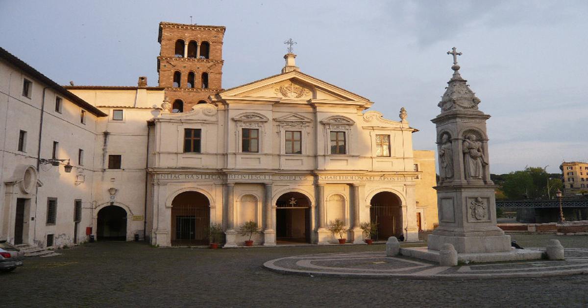 La basilica di San Bartolomeo all’Isola, una chiesa unica nel suo genere