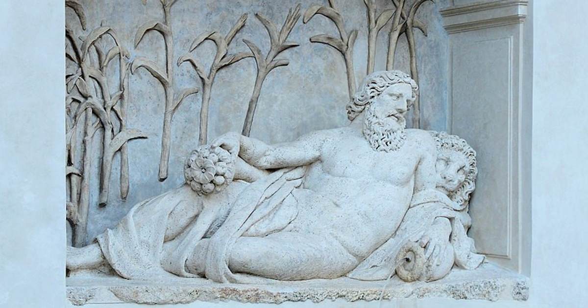 La Fontana dell'Arno e il plesso delle Quattro Fontane, storia e allegorie