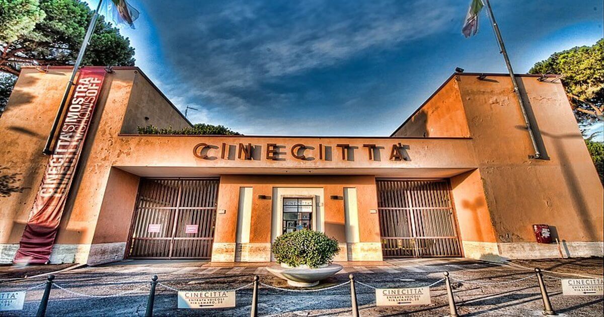 Cinecittà inaugurava i suoi studi il 28 aprile 1937, la storia della loro nascita
