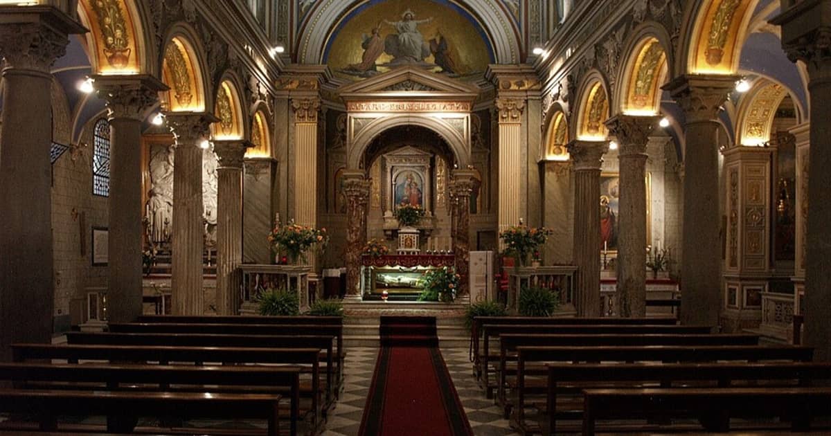 La Chiesa di San Salvatore in Onda con la sua cripta, i dipinti e l'organo a canne
