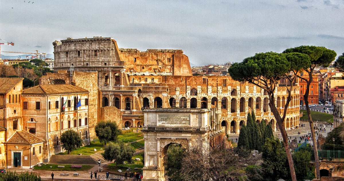 Il romanesco, non solo un amato dialetto ma anche l’emblema di Roma